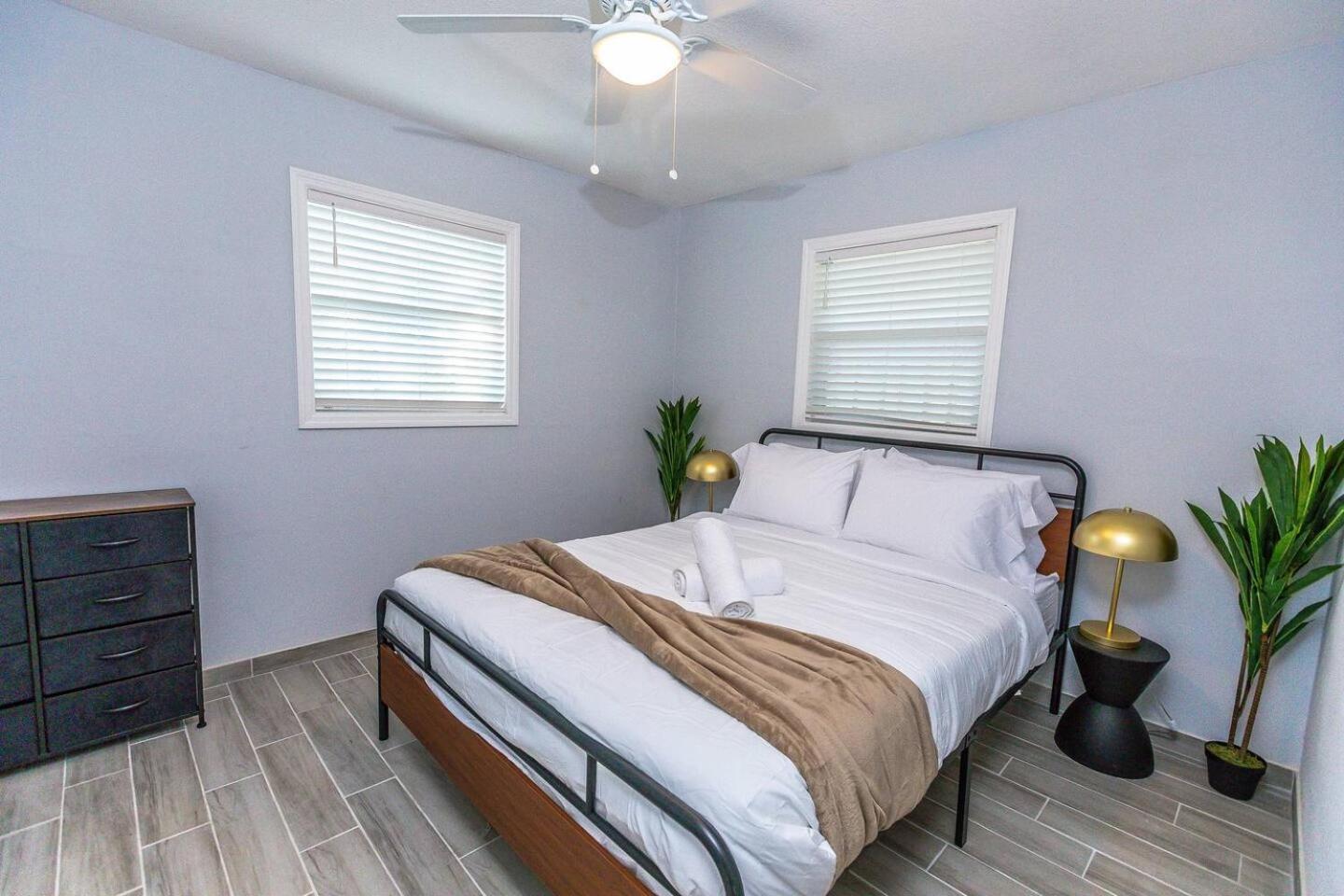Trendy Home By Jet Skis, Parks & Art Hotspots Sarasota Luaran gambar