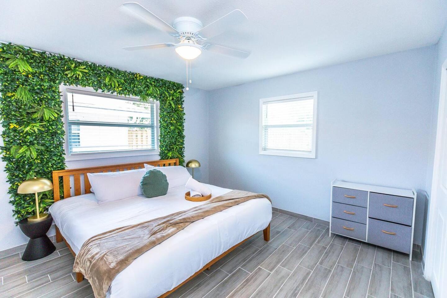 Trendy Home By Jet Skis, Parks & Art Hotspots Sarasota Luaran gambar